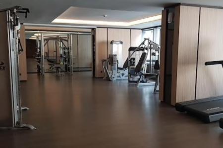 Luxury 2 Bedroom Condo At Casa Grande Residence - Kasablanka Mall Jakarta Kültér fotó